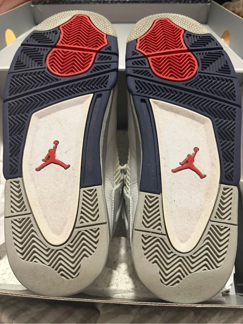 Jordan 4 Midnight Navy